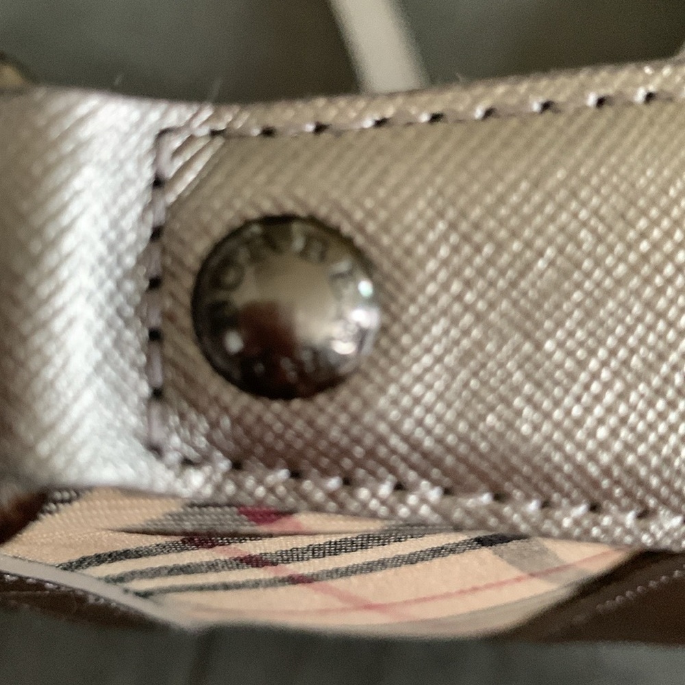 Vintage Burberry Mettalic Crossbody Bag - Picture 16 of 16